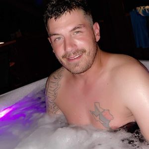 Meet your Posher, Justin